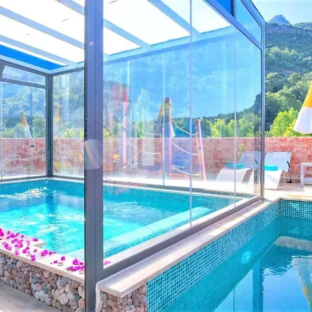 İslamlar 3 Bedroom Secluded With Private Pool