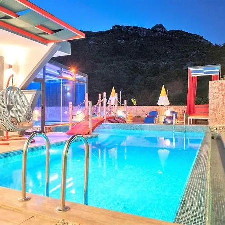 İslamlar 3 Bedroom Secluded With Private Pool Villa Kalkan