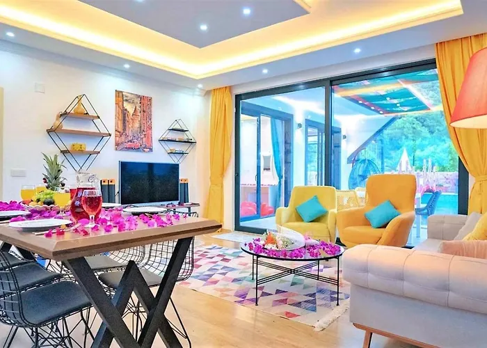 İslamlar 3 Bedroom Secluded With Private Pool Kalkan